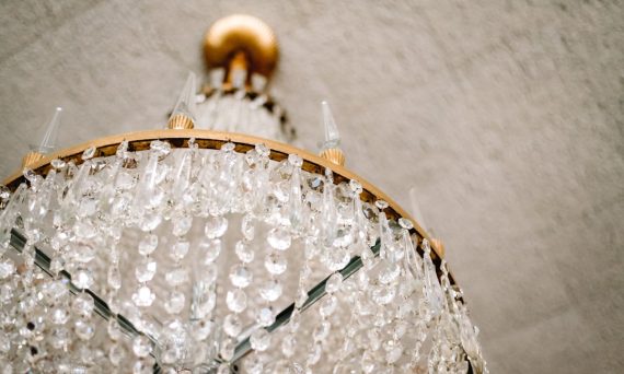 Photo Crystal chandelier